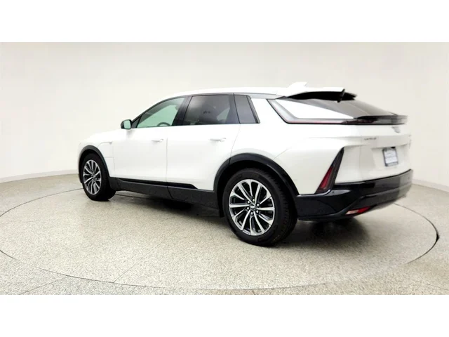 SEMINUEVOS CADILLAC LYRIQ a Estados en autogozo