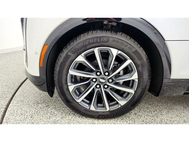 SEMINUEVOS CADILLAC LYRIQ a Estados en autogozo