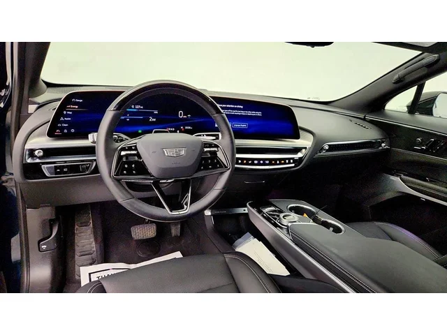 SEMINUEVOS CADILLAC LYRIQ a Estados en autogozo