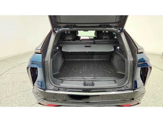 SEMINUEVOS CADILLAC LYRIQ a Estados en autogozo