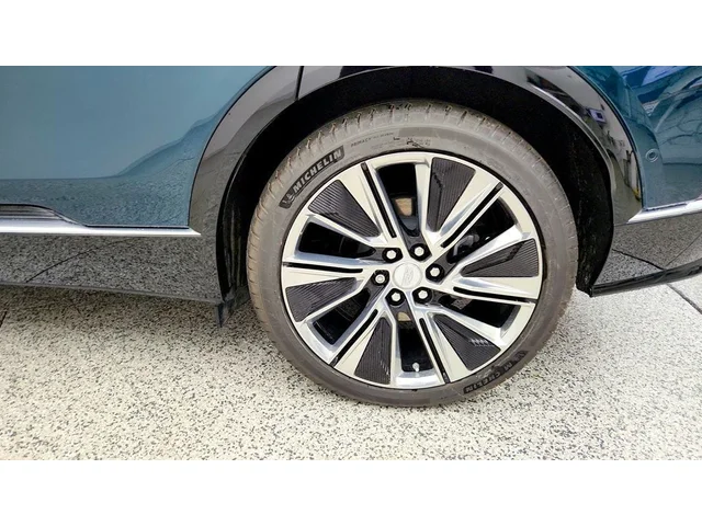 SEMINUEVOS CADILLAC LYRIQ a Estados en autogozo