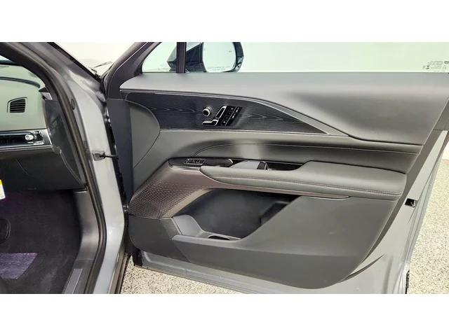 SEMINUEVOS CADILLAC LYRIQ a Estados en autogozo