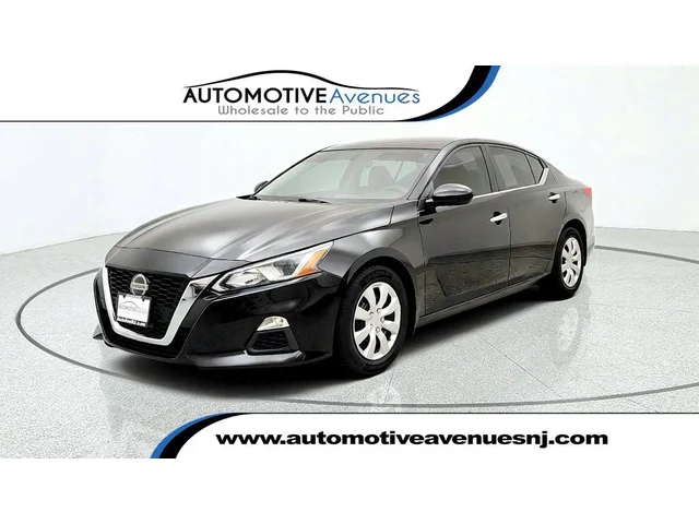 SEMINUEVOS NISSAN Altima a Estados en autogozo