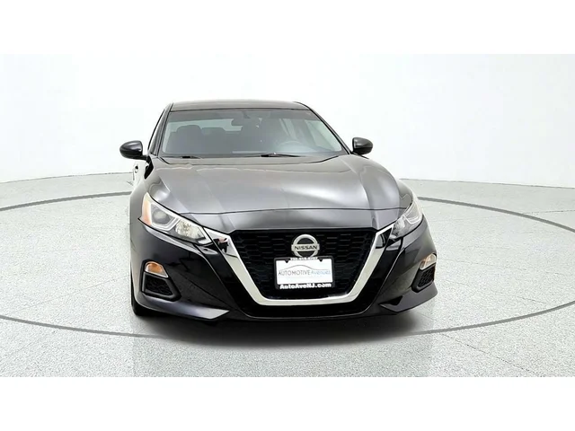 SEMINUEVOS NISSAN Altima a Estados en autogozo