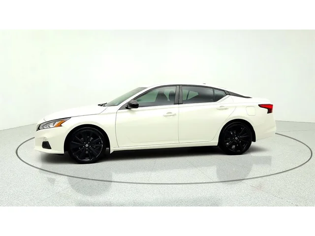 SEMINUEVOS NISSAN Altima a Estados en autogozo