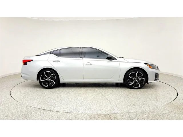 SEMINUEVOS NISSAN Altima a Estados en autogozo