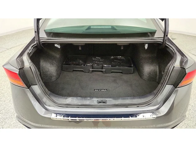 SEMINUEVOS NISSAN Altima a Estados en autogozo