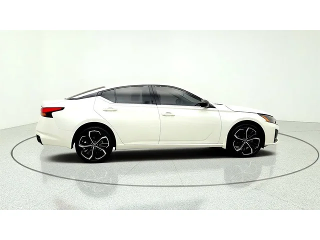 SEMINUEVOS NISSAN Altima a Estados en autogozo