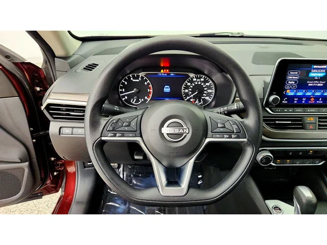 SEMINUEVOS NISSAN Altima a Estados en autogozo