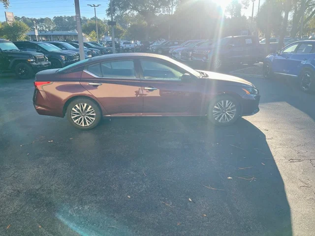 SEMINUEVOS NISSAN ALTIMA a Estados en autogozo