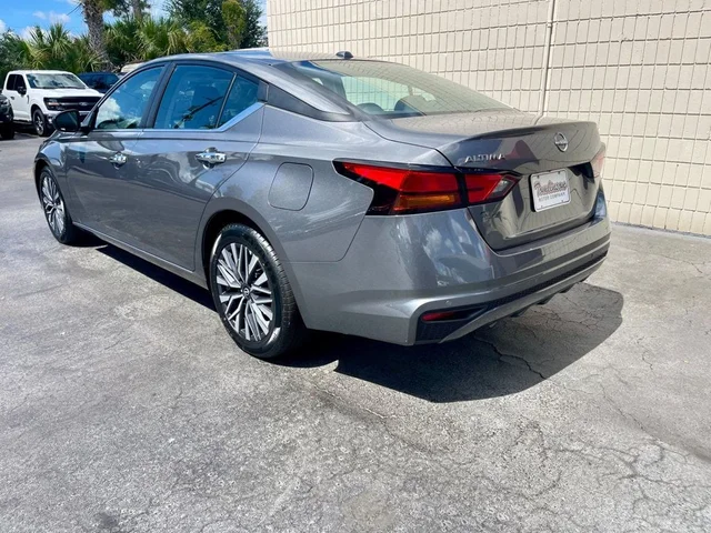 SEMINUEVOS NISSAN ALTIMA a Estados en autogozo