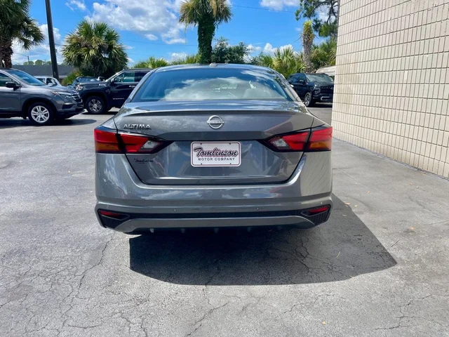 SEMINUEVOS NISSAN ALTIMA a Estados en autogozo
