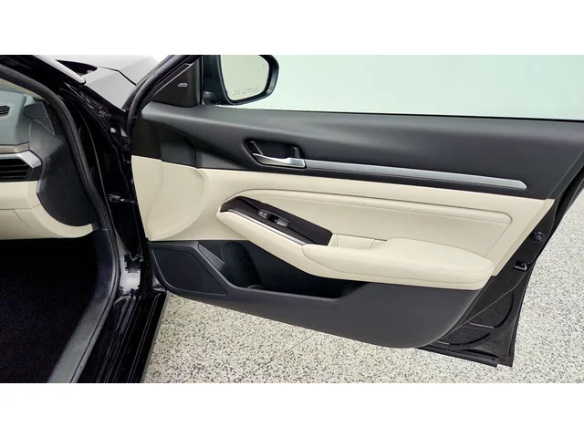SEMINUEVOS NISSAN Altima a Estados en autogozo