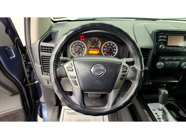 SEMINUEVOS NISSAN Titan a Estados en autogozo
