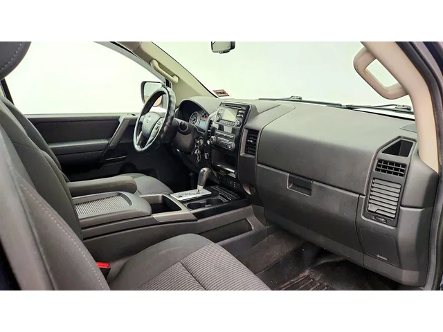 SEMINUEVOS NISSAN Titan a Estados en autogozo