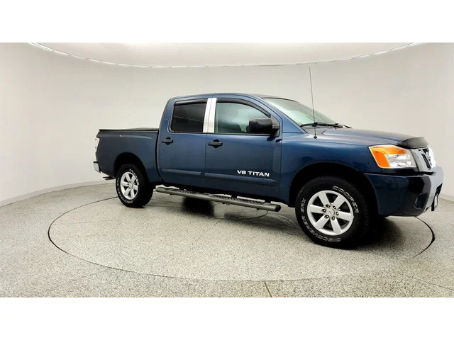 SEMINUEVOS NISSAN Titan a Estados en autogozo