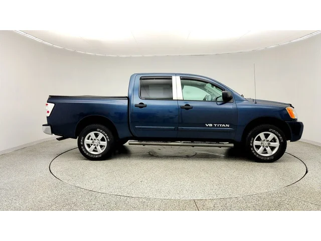 SEMINUEVOS NISSAN Titan a Estados en autogozo