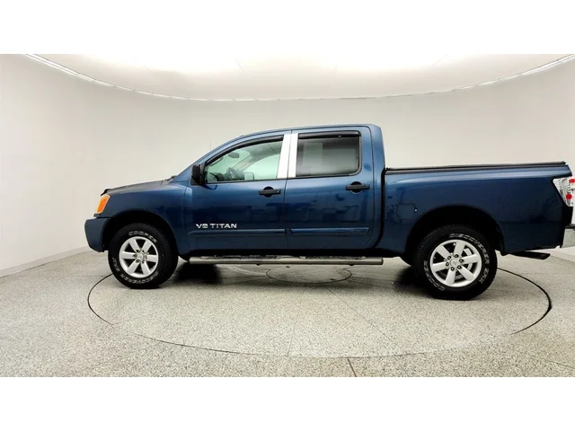 SEMINUEVOS NISSAN Titan a Estados en autogozo