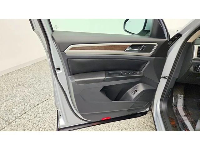 SEMINUEVOS VOLKSWAGEN Atlas a Estados en autogozo