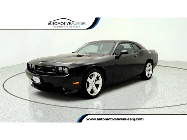 SEMINUEVOS DODGE Challenger a Estados en autogozo