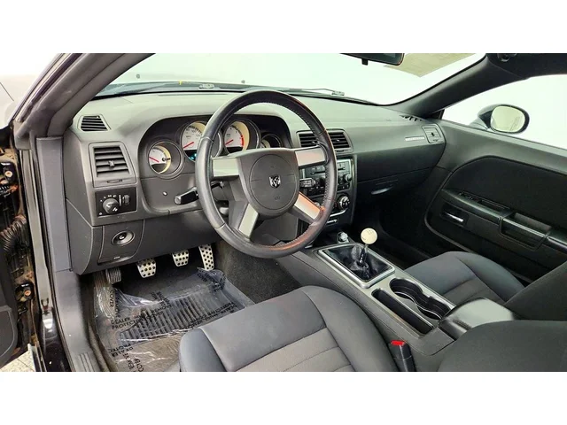 SEMINUEVOS DODGE Challenger a Estados en autogozo