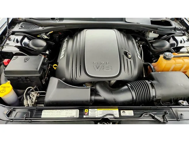 SEMINUEVOS DODGE Challenger a Estados en autogozo