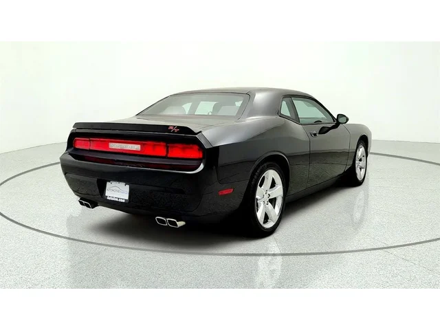 SEMINUEVOS DODGE Challenger a Estados en autogozo