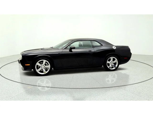 SEMINUEVOS DODGE Challenger a Estados en autogozo