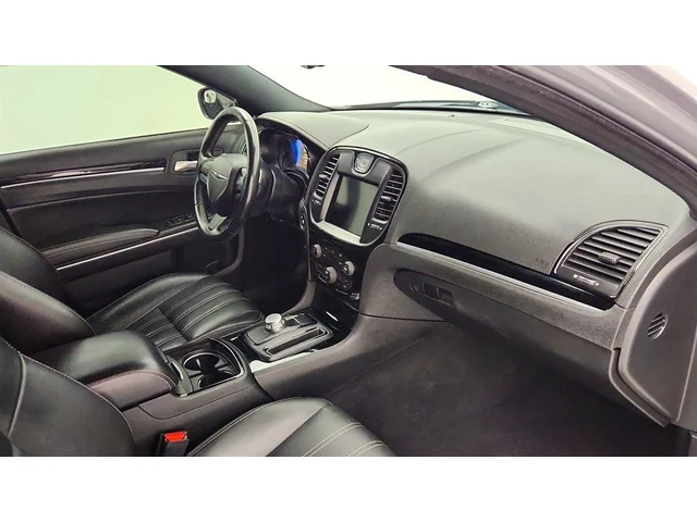 SEMINUEVOS CHRYSLER 300 a Estados en autogozo
