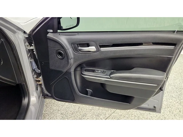 SEMINUEVOS CHRYSLER 300 a Estados en autogozo