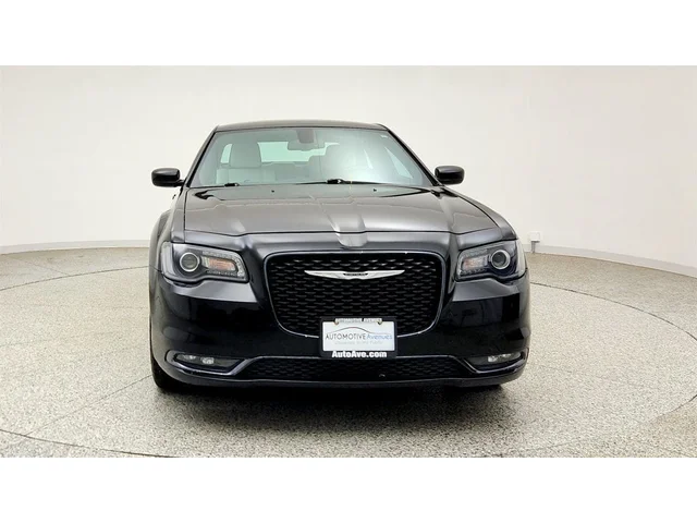 SEMINUEVOS CHRYSLER 300 a Estados en autogozo