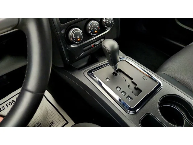 SEMINUEVOS DODGE Challenger a Estados en autogozo