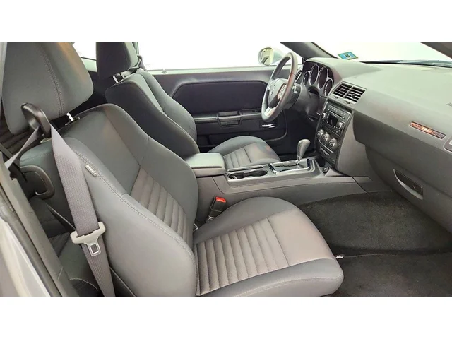 SEMINUEVOS DODGE Challenger a Estados en autogozo