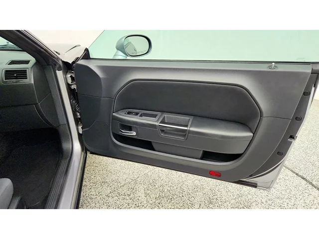 SEMINUEVOS DODGE Challenger a Estados en autogozo