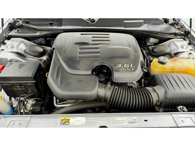 SEMINUEVOS DODGE Challenger a Estados en autogozo