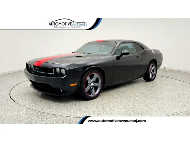 SEMINUEVOS DODGE Challenger a Estados en autogozo