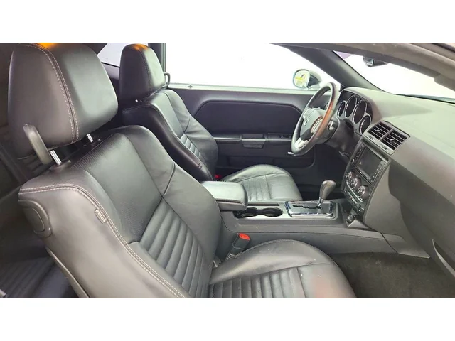 SEMINUEVOS DODGE Challenger a Estados en autogozo