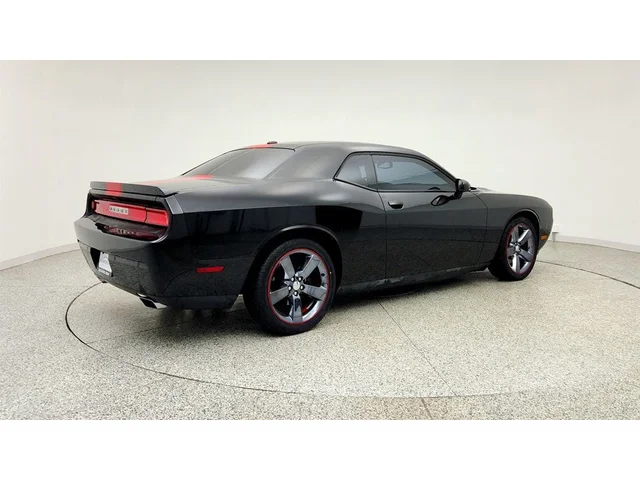 SEMINUEVOS DODGE Challenger a Estados en autogozo