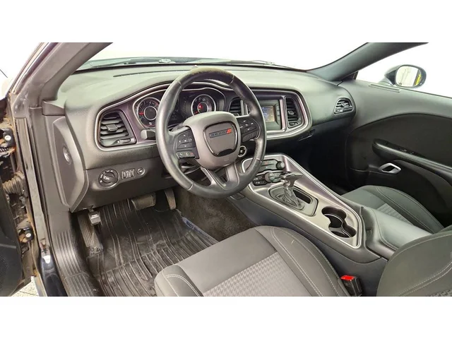 SEMINUEVOS DODGE Challenger a Estados en autogozo