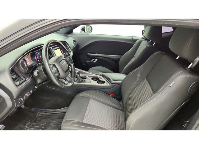 SEMINUEVOS DODGE Challenger a Estados en autogozo