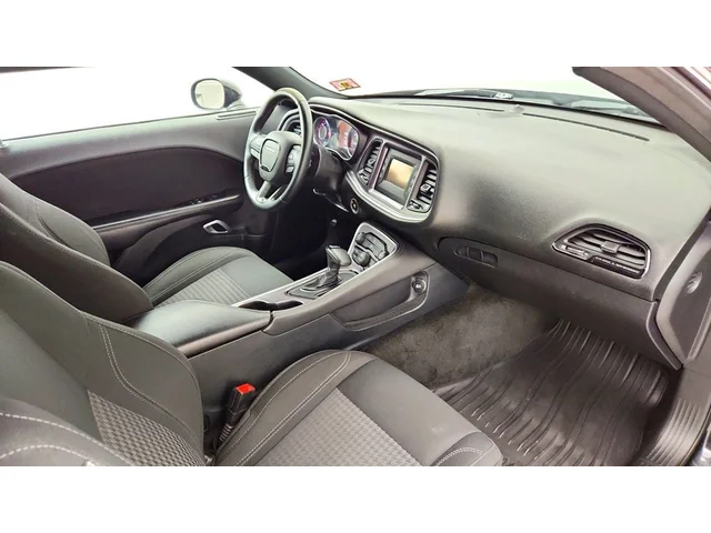 SEMINUEVOS DODGE Challenger a Estados en autogozo