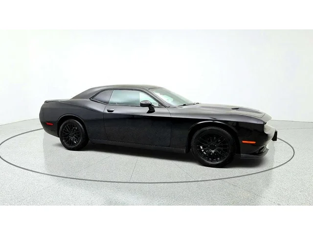 SEMINUEVOS DODGE Challenger a Estados en autogozo