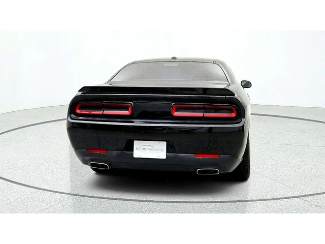 SEMINUEVOS DODGE Challenger a Estados en autogozo