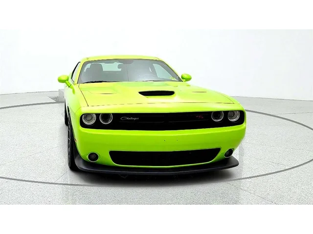 SEMINUEVOS DODGE Challenger a Estados en autogozo