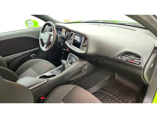 SEMINUEVOS DODGE Challenger a Estados en autogozo