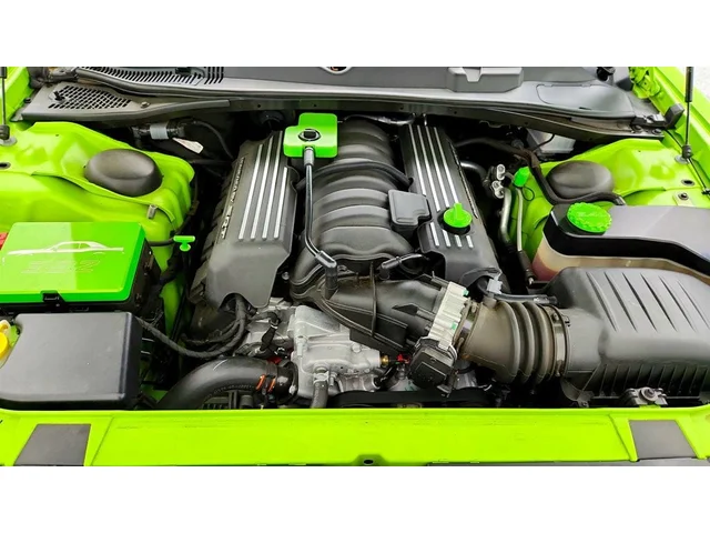SEMINUEVOS DODGE Challenger a Estados en autogozo