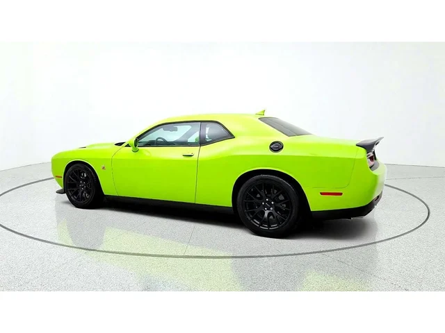 SEMINUEVOS DODGE Challenger a Estados en autogozo