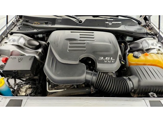 SEMINUEVOS DODGE Challenger a Estados en autogozo