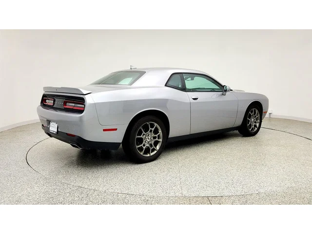 SEMINUEVOS DODGE Challenger a Estados en autogozo