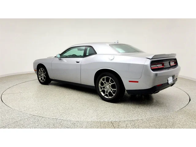 SEMINUEVOS DODGE Challenger a Estados en autogozo